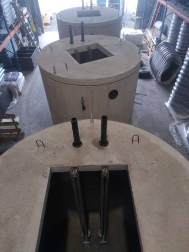 Postes de relevage en béton